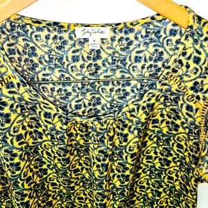 Pretty Blue & Yellow Top